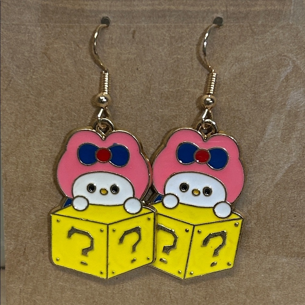 Cute Pink hello Kitty and Yellow box dangle Earrings
